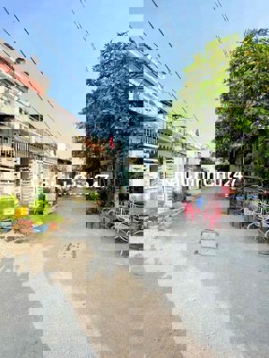 THANH LÝ BỚT GIÚP CHỦ LÔ ĐẤT THẠNH LỘC 52 CHO 2 THÁNG CÔNG CHỨNG