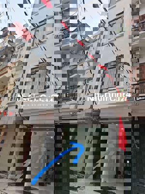 Nhà chính chủ cần bán mộ lao