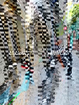 CHÍNH CHỦ CẦN BÁN NHÀ MỚI – hẻm 304 LÊ VĂN SỸ, Q.3