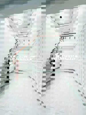 NHÀ CHÍNH CHỦ - SHR - TỈNH LỘ 10 - SANG TÊN - HẺM 1/ - GIÁ 1TY7 TL