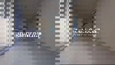 Chính chủ bán nhà, sổ hồng mới nhận.