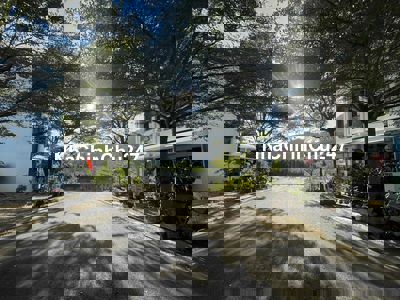 Chính chủ bán lô Trục chính A1 Hoàng phú nha Trang