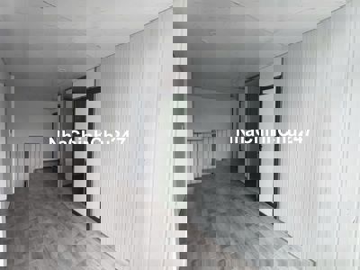 Chính chủ cần bán nhà 2 tầng cạnh chợ Yên Mỹ