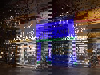 Nhà riêng 42m2 mặt phố Nguyễn Huy Tưởng chính chủ cựu cán bộ công an