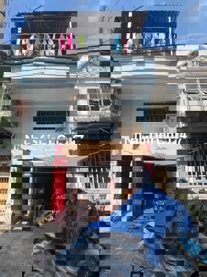 chính chủ bán gấp 4,3x14 trệt lửng lầu