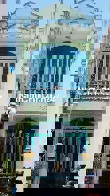 CHỦ CẦN BÁN CĂN NHÀ CŨ TIỆN CHO KHÁCH SỮA MỚI