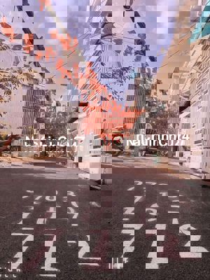 Chính chủ cần bán nhà đẹp  vào ở ngay .