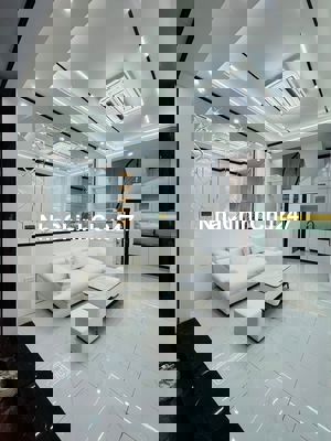 Tôi Chính chủ bán nhà Hoàn Kiếm_ Phúc Tân, chỉ 5.8 ty