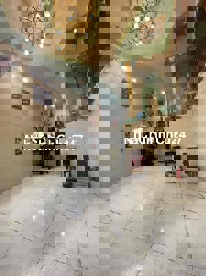 Chính chủ bán căn nhà nhỏ giá tốt quận tân phú hcm