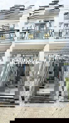 Chủ cần gấp tiền trả nợ trước Tết bán rẻ nhà đang ở giá tuyệt cú mèo