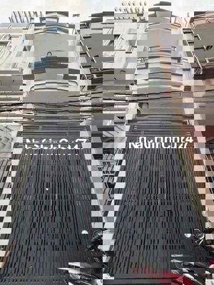 CHỦ CẨN BÁN GẤP TRƯỚC TẾT NHÀ TÂN PHÚ 4x10 HXH, ví trí đắc địa