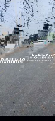 Chính chủ bán nhà ĐT4, đường trước nhà 6m