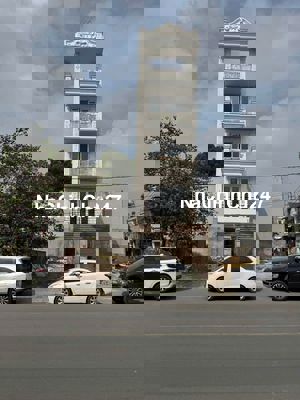 CHÍNH CHỦ CẦN BÁN NHÀ TRỆT 4 LẦU MT KINH DOANH. ĐÔNG HOÀ, DĨ AN.DT 93M