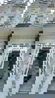 tôi chính chủ cần bán gấp căn nhà có sổ hồng