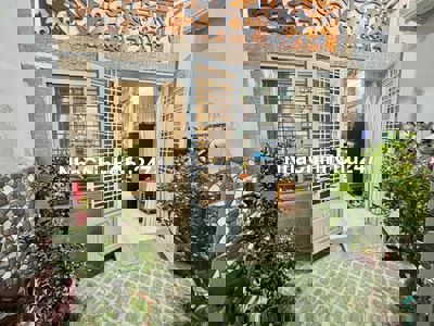 CHÍNH CHỦ BÁN NHÀ TÂN PHÚ DTSD 150m 8t999 còn Thương Lượng