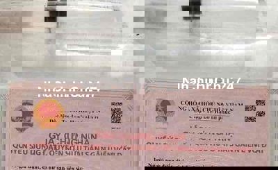 Đất bao gồm 2 sổ chính chủ