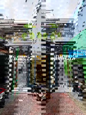 C/Chủ cần bán Nhà Mặt Tiền Kinh Doanh Trần Xuân Soạn Q7