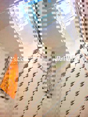 CHỦ KẸT CẦN TIỀN ! NHÀ 4 TẦNG LÊ ĐỨC THỌ. MỚI HOÀN THIỆN. CHỈ 2.x TỎI.