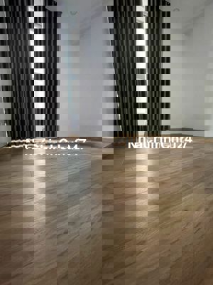 Chính Chủ: Bán căn hộ chung cư Bcons Garden, 2,2 tỷ, 57m2, 2PN, 2WC