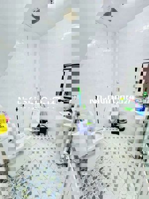 Chính chủ nhà Bùi Quang Là p12 6x6m 1 lầu hh 1% mg