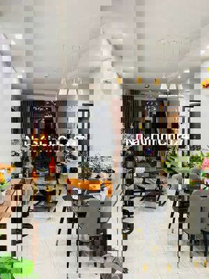 Chính chủ bán nhanh căn 2PN/2WC diện tích 69m2 căn hộ Him Lam Phú An