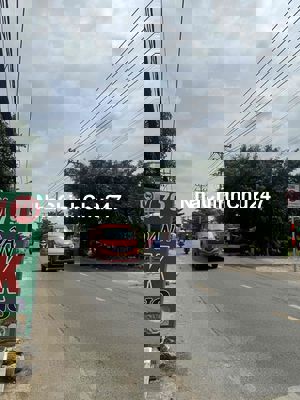 Bán đất chính chủ mặt tiền đường Hồ Ngọc Lãm Bình Tân, 395m.