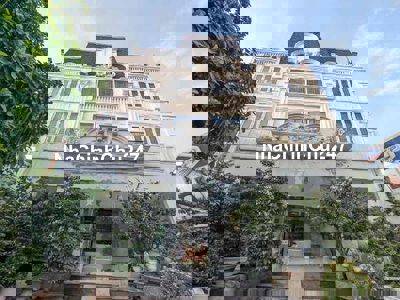 MẶT TIỀN TRẦN VĂN GIÀU, NGANG 15M , CHỦ GẤP BÁN