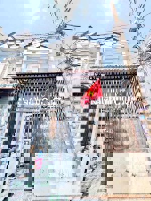 chính chủ bán gấp nhà quận 12