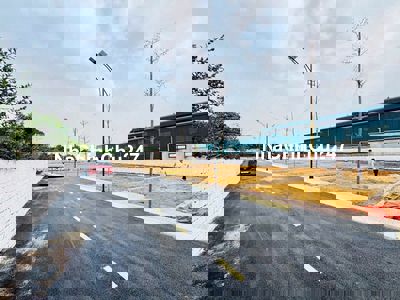 Chính chủ cần bán lô đất 2 mặt tiền trước sau trục chính Trại Láng