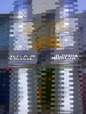 Chính chủ bán Nhà hẻm xe tải, 3 tầng,kế bên 2 trường học,chợ Quận 6