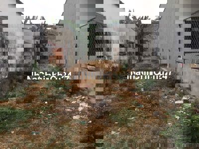 chính chủ cần bán gấp 2 lô đất gần bệnh viện xuyên á