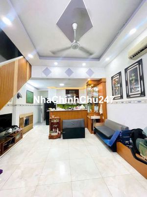 Chủ bán 2,2 tỷ nhà Quận 12 (giảm 600tr) Ngang 4,5 dài 15 2 Tầng 3PN RẺ