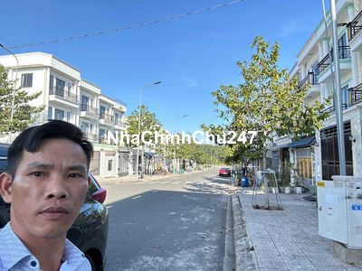 Chính chủ cần tiền bán gấp lô đất ,trung tâm thành phố