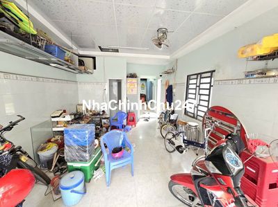 Bán nhà  MT DT4x16,5 giá 4,3 tỷ 1tr ,1 lầu ,Sổ hồng Chính chủ ,HBP ,TĐ