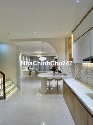 63m2-6,868 TỶ-CHỦ NGỘP BÁN GẤP NHÀ CĂN  2MT, LẠC LONG QUÂN - TÂN BÌNH