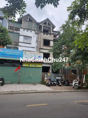 Chính chủ bán gấp NHÀ BT LIỀN KỀ KHU QUÂN ĐỘI, giá rẻ như mua đất