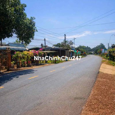 chính chủ bán 260m ngay chợ,uỷ ban