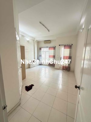 Nhà Chính chủ Hẻm oto Huỳnh Văn Bánh Q.PN