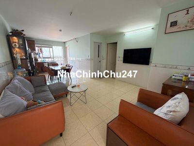 Chính chủ cần bán căn hộ 3 phòng ngủ ở Nhà ở cán bộ quân khu 7