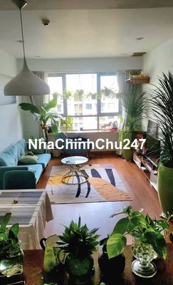 Chính chủ cần bán nhanh căn hộ tại The Gold View, Bến Vân Đồn. Q4