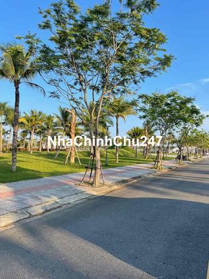 MÌNH CHÍNH CHỦ CẦN BÁN LÔ ĐẤT NAM HOÀ XUÂN SÁT CÔNG VIÊN