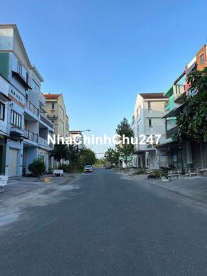 Chính chủ bán 2 căn nhà liền kề KĐT Hưng Phú (Công ty 8)