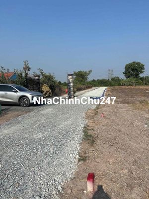 Chính chủ 150m2 thổ sổ riêng sát thị trấn Đức Hòa chỉ bốn tr 1 mét vuô