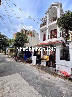 Biệt thự mini kiếm chủ mới