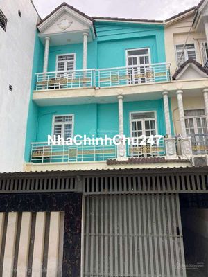 Nhà bán chính chủ 86,4m2 , Sổ hồng riêng , Dt 6,4 x13,5m