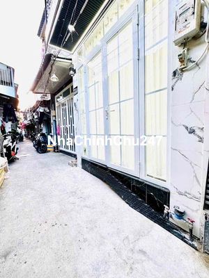 Nhà bán chính chủ nguyễn thị thập kế bên nệnh viện quận 7