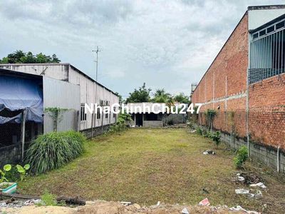 Lô đất ngộp Chủ quyết định bán giá tốt 354m2 800tr khu vực dân cư...