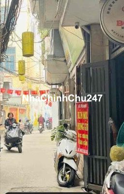 tôi cần bán nhà  riêng sổ đỏ chính chủ  giá 2,9 ty  4 tầng ,1 tum