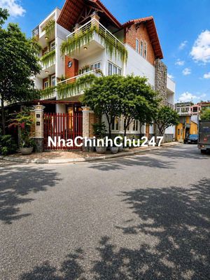 CHÍNH CHỦ BÁN NHÀ GÓC 2 MẶT TIỀN KHU BIỆT THỰ VEN SÔNG BÌNH LỢI 