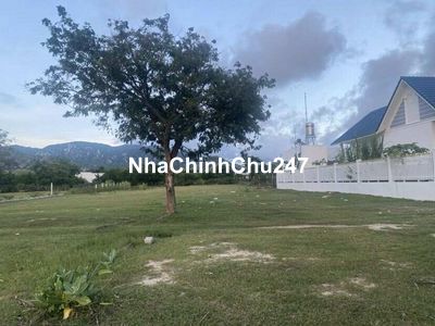 CHÍNH CHỦ BÁN ĐẤT NN NGAY SẢNH CƯỚI HẠNH NỮ NHƠN HẢI 1994M2 2 TỶ